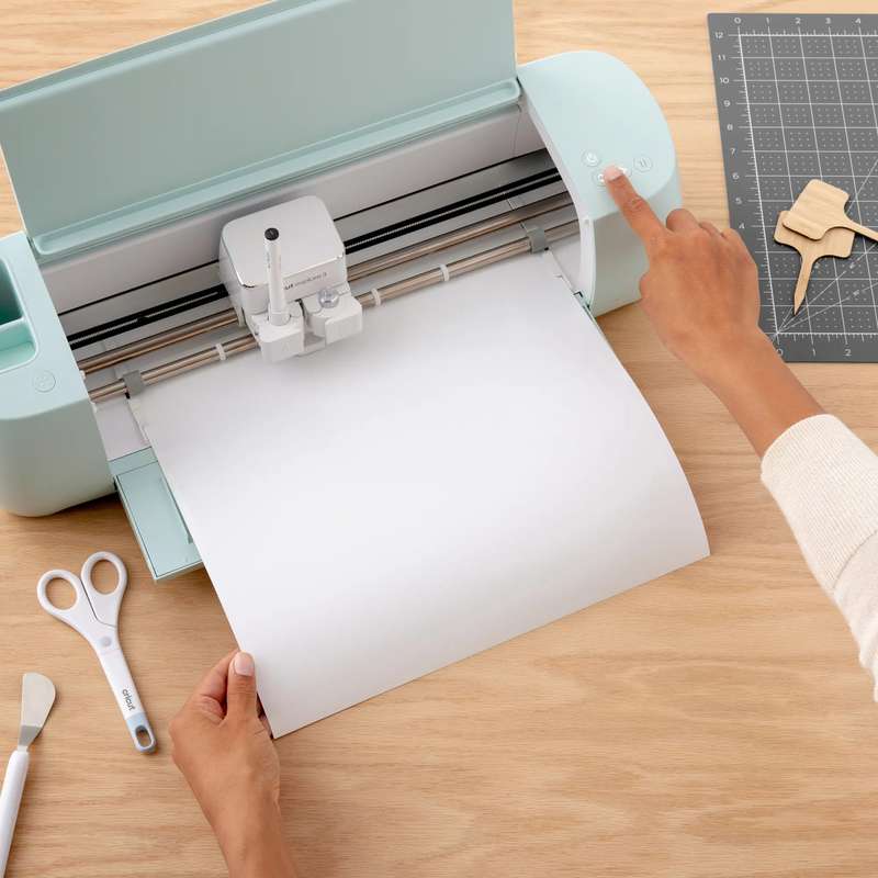 2009447 - Cricut Permanent Smart Vinyl Write Transparent