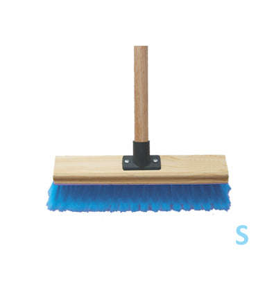 BUDGET PUSH-IN BROOM - WOODEN HEAD SHORT HANDLE