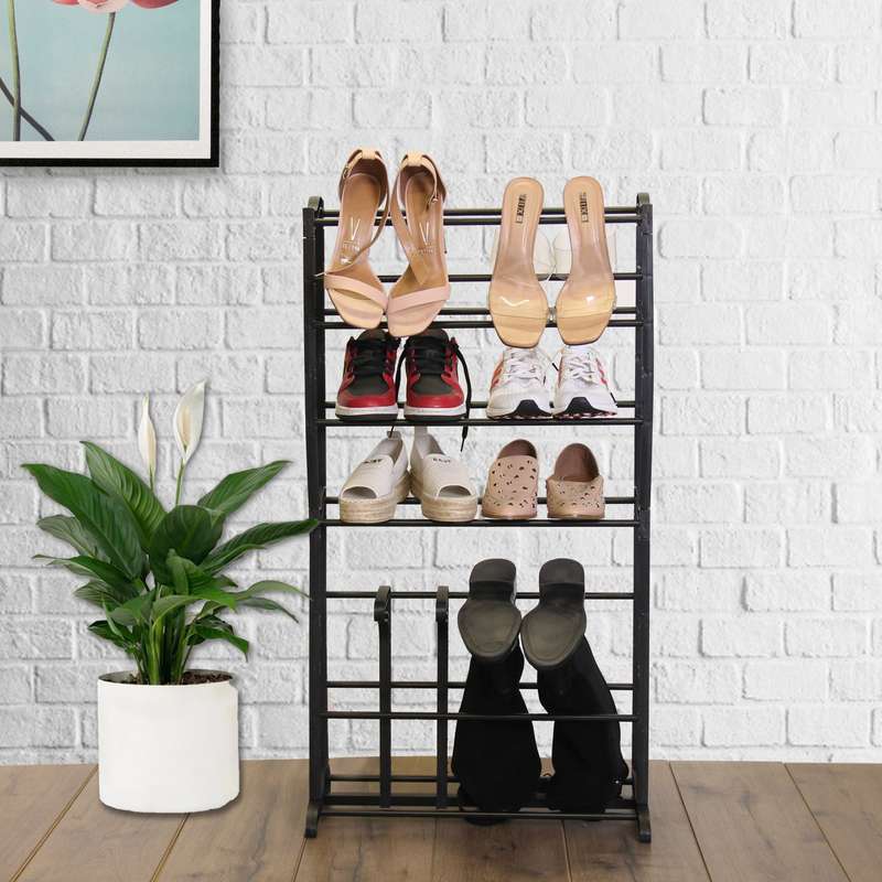 Novel Shoe Rack