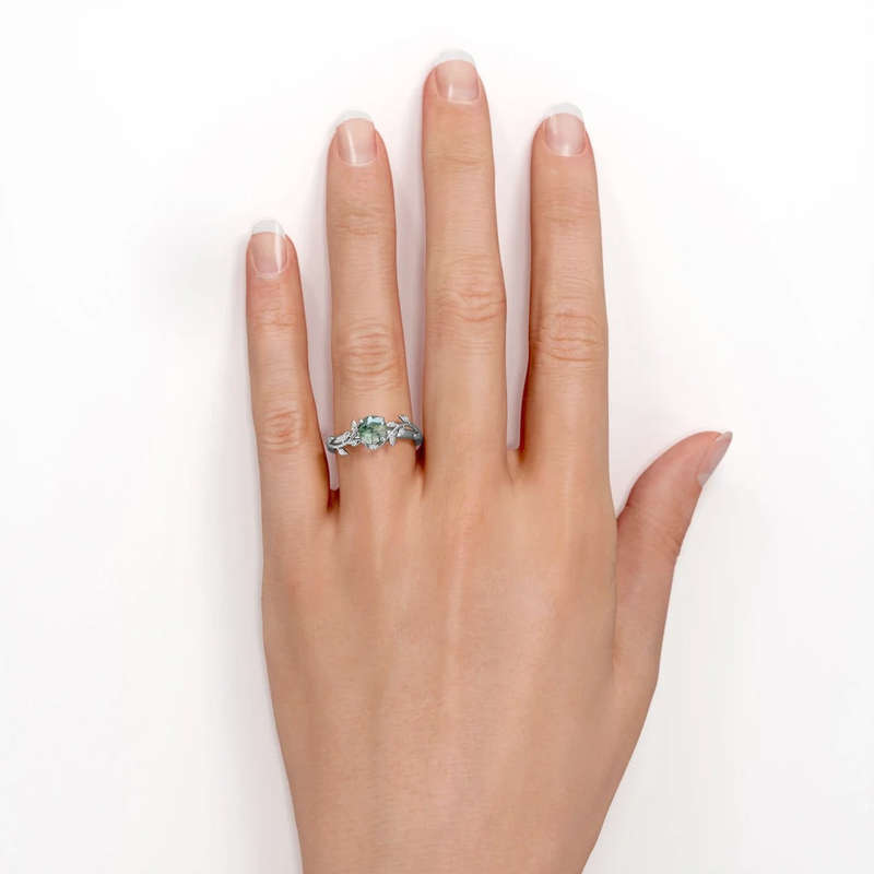 S925 Leaf Design Solitaire in Natural Green Moss Agate