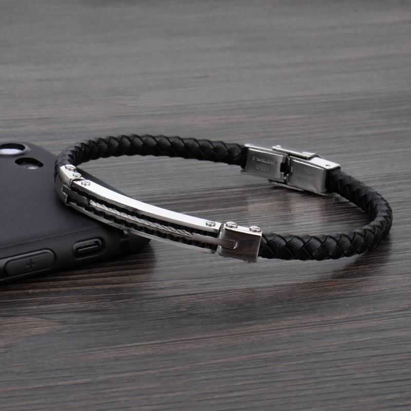 Leather and Wire Trendy Bracelet