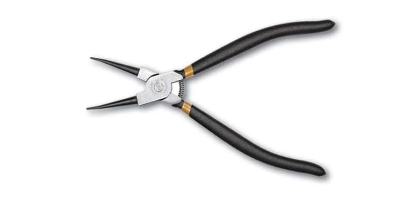 7 Straight Nose Internal Pliers 180Mm AMPRO T73331