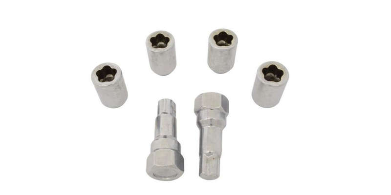 Autogear Wheel Lock Nut Set