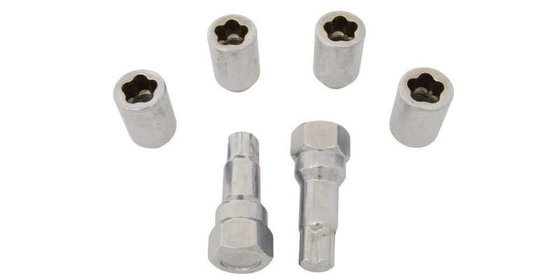 Autogear Wheel Lock Nut Set