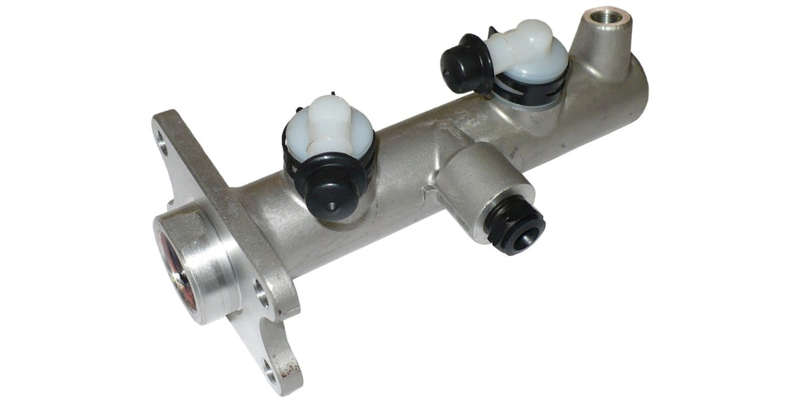 Brake Master Cylinder Toyota Dyna 7.094, 7.145, 7.104, 7.125 Ade364 (95-03)