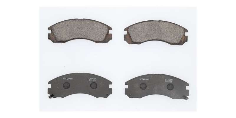 Brake Pads Mitsubishi Lancer Outlander Pajero Mitsibishi Colt (SET)  (D1066M)