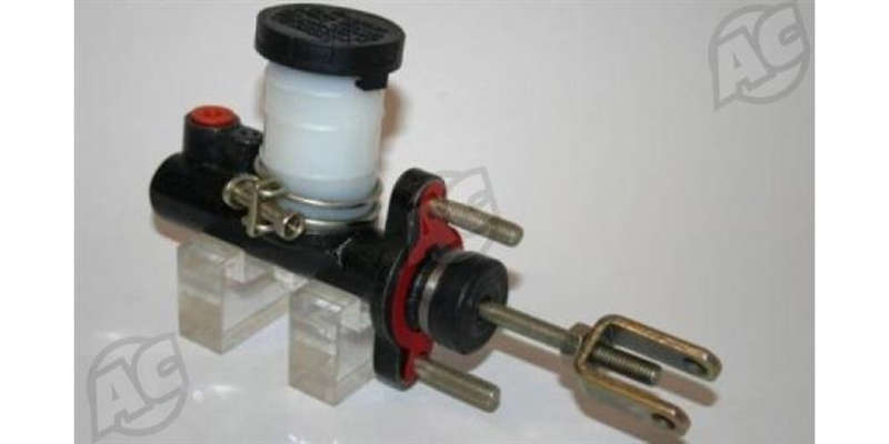 Clutch Master Cylinder Isuzu Kb (ISU304)