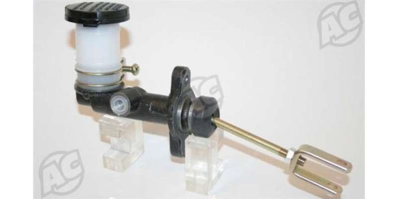 Clutch Master Cylinder Isuzu Kb/Tr (ISU301)