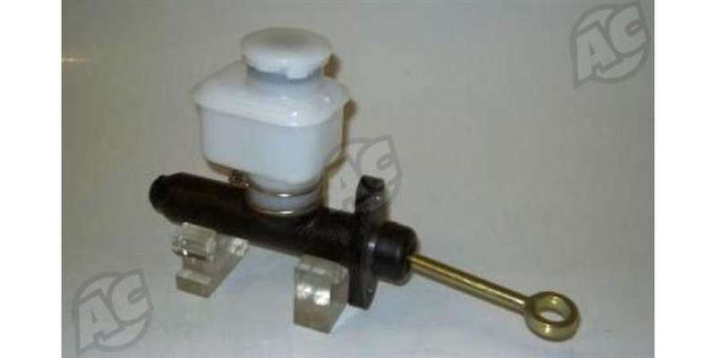 Clutch Master Cylinder Landrover Discovery3.5 (LEY303)