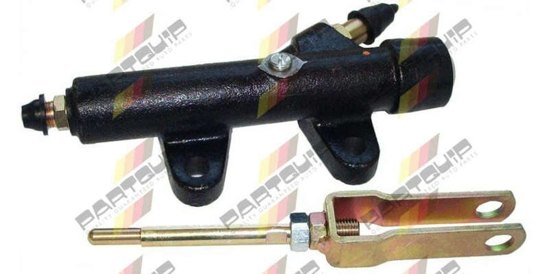 Clutch Master Cylinder Nissan Cw45