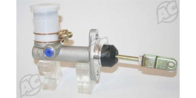 Clutch Master Cylinder Nissan E20 (NIS301)