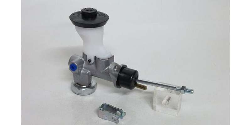 Clutch Master Cylinder Toy Land Cruiser (TOY3411)