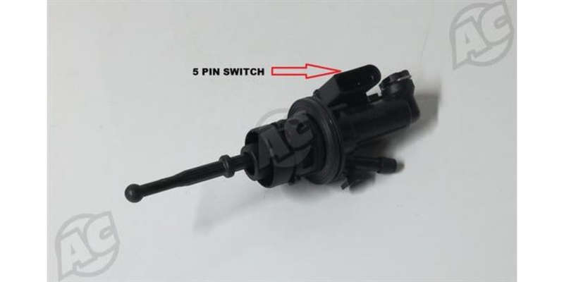 Clutch Master Cylinder Vw Passat B6 (VW316)