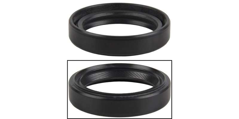 Gearbox Oil Seal Rear Mitsubishi Colt Ldv 2.4I, 2.8D (98-09)
