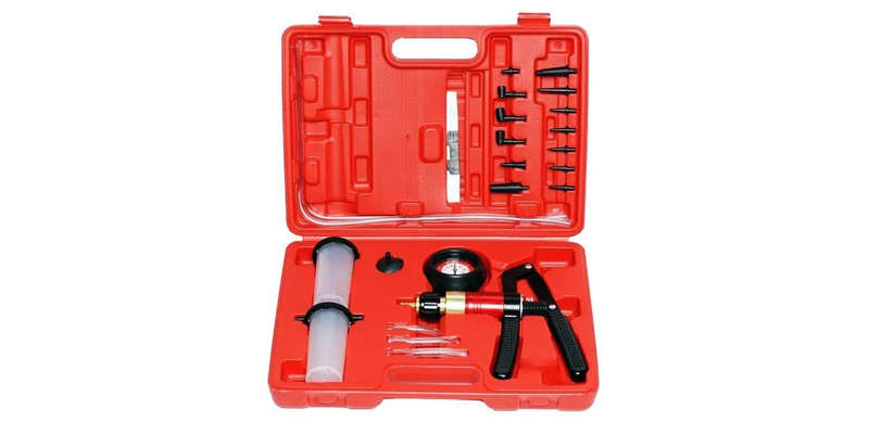 Hand-Held Vacuum Pump & Brake Bleeding Kit AMPRO T75826