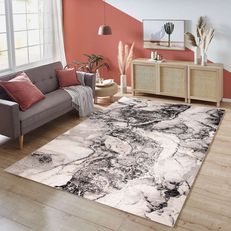 Diva Clyra Black Rug
