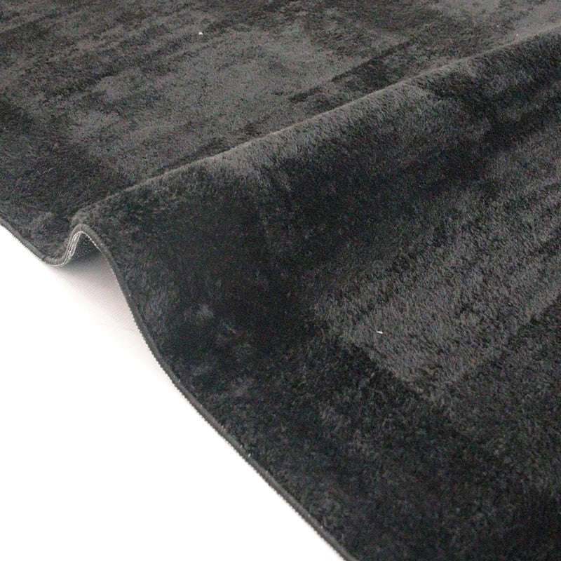 Royal Post Black Rug