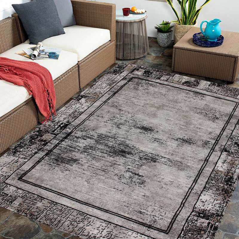 Diva Brown Frame Rug