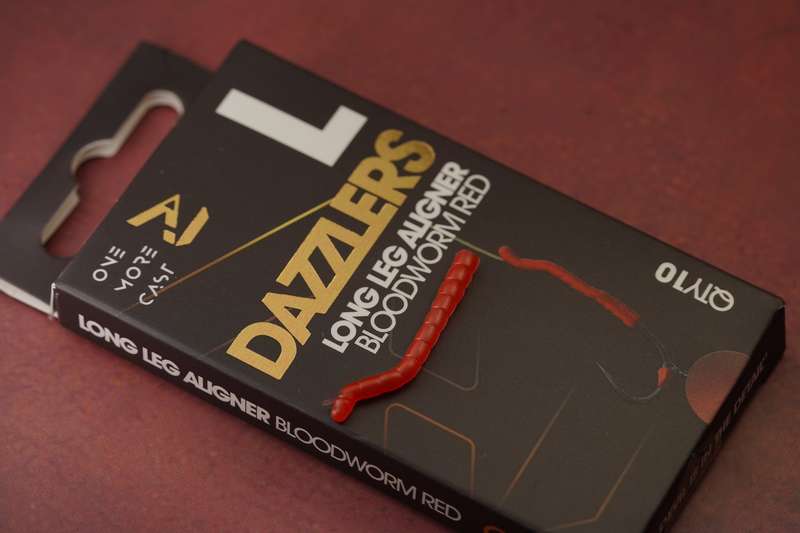 OMC Dazzlers Bloodliners - Long Leg Bloodworm Red