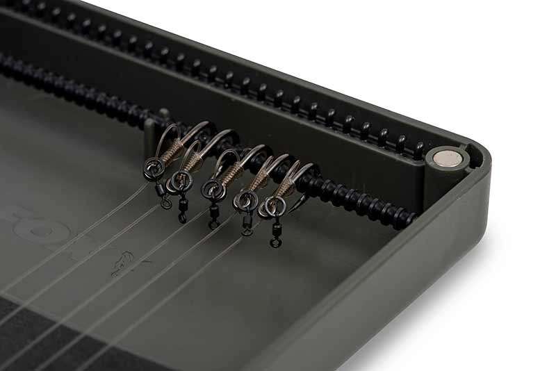 Fox Medium Rig Box INC 50 Pins