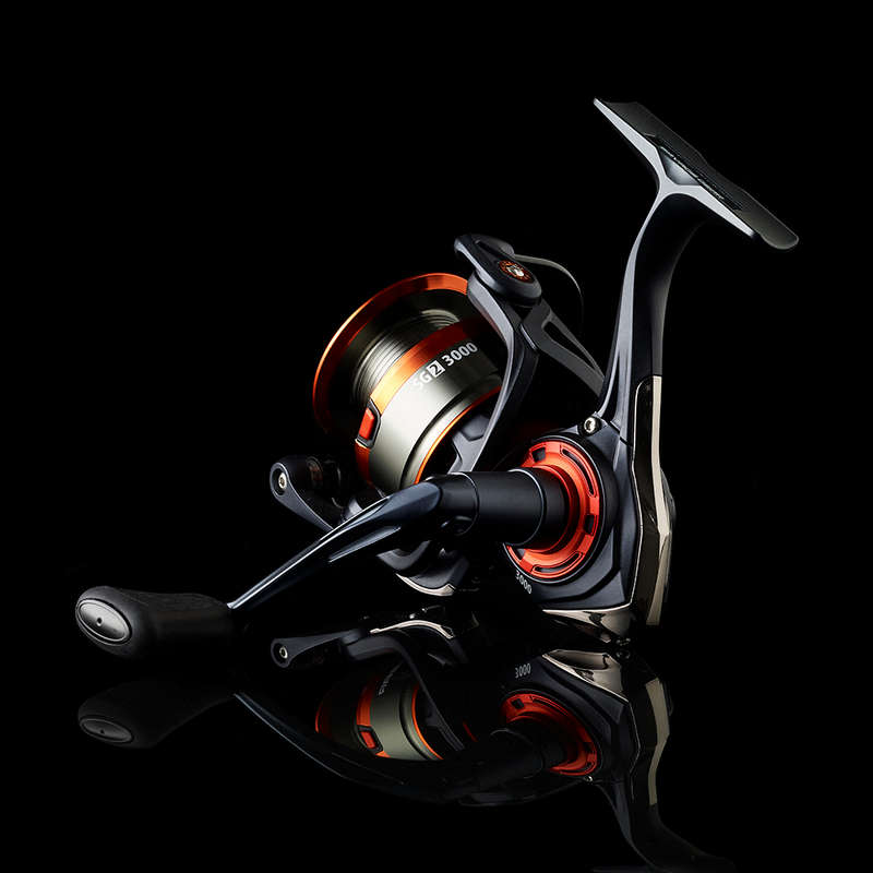 SAVAGE GEAR REEL SG2 2500H FD 5+1BB INCL. GRAPH. SPARE SPOOL - SG2 3000H FD 5+1BB