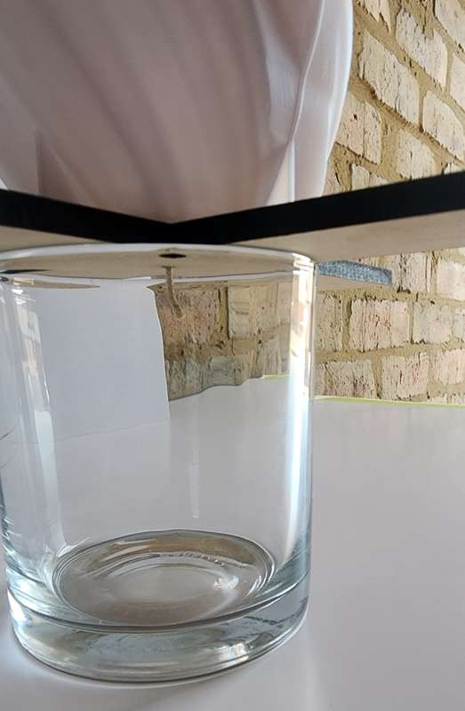 Candle & Craft Bar Mold Assist  Cross Wick Holder