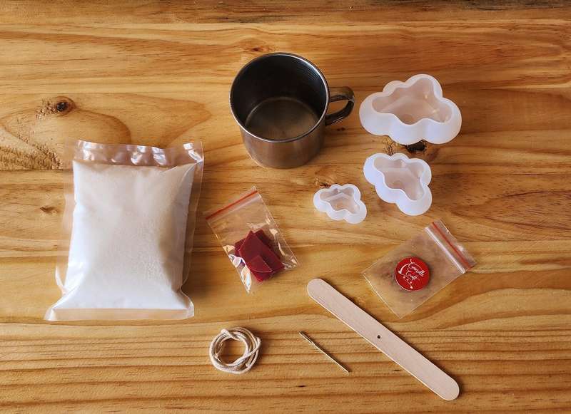 Cloud 9 Candle Making Kit with Silicone Mold