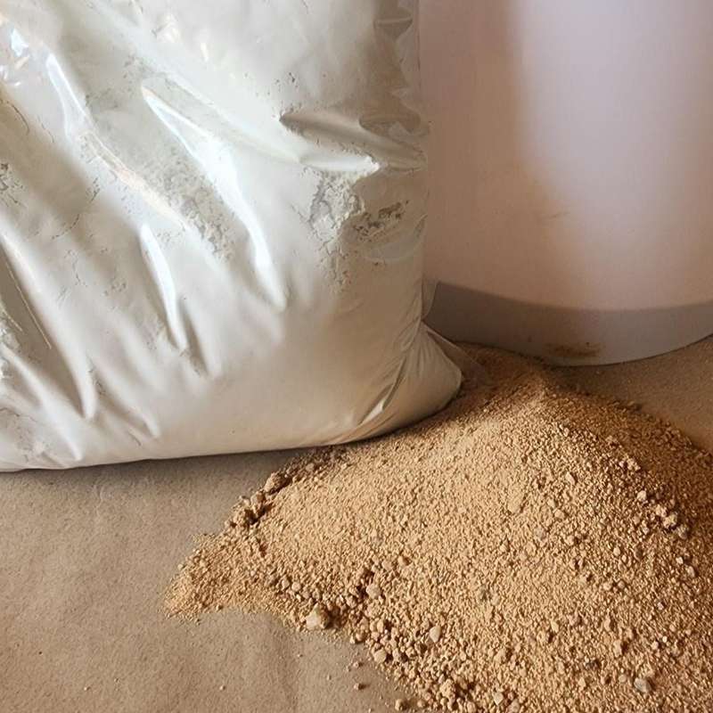DIY White Cement Screed Mix