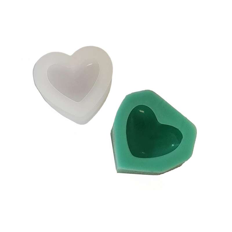 Heart Art Candle Making Kit with Silicone Mold