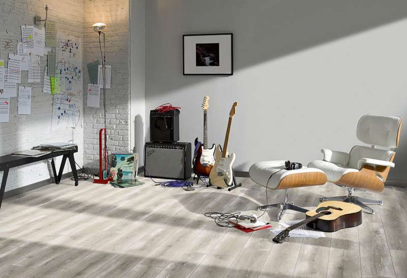 Oak Vintage Grey - Classic 1050 4V AC4/Class 32 (Light Commercial)