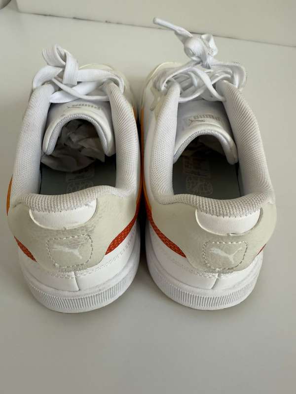 PUMA MEN'S URBAN SNEAKERS WHITE COURT ULTRA LITE - UK 7