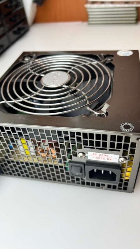 Huntkey 550W PSU (Excellent condition, like new, no corrosion)
