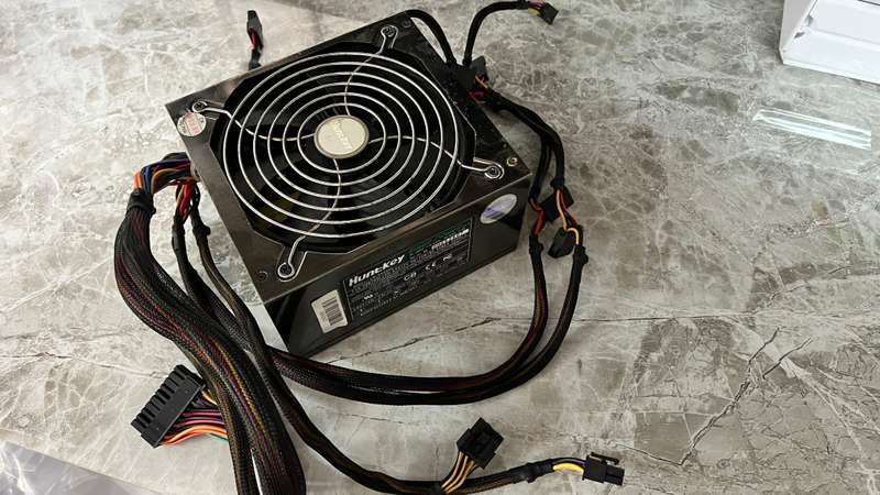 HUNTKEY 450W Gaming GREEN STAR LW-6450HG POWER SUPPLY Used Good Condition