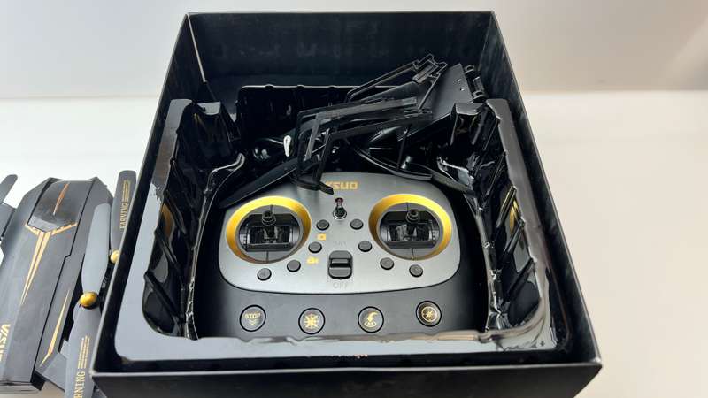 VISUO XS812 XS809S Quadcopter With Three Batteries (Demo Unit)
