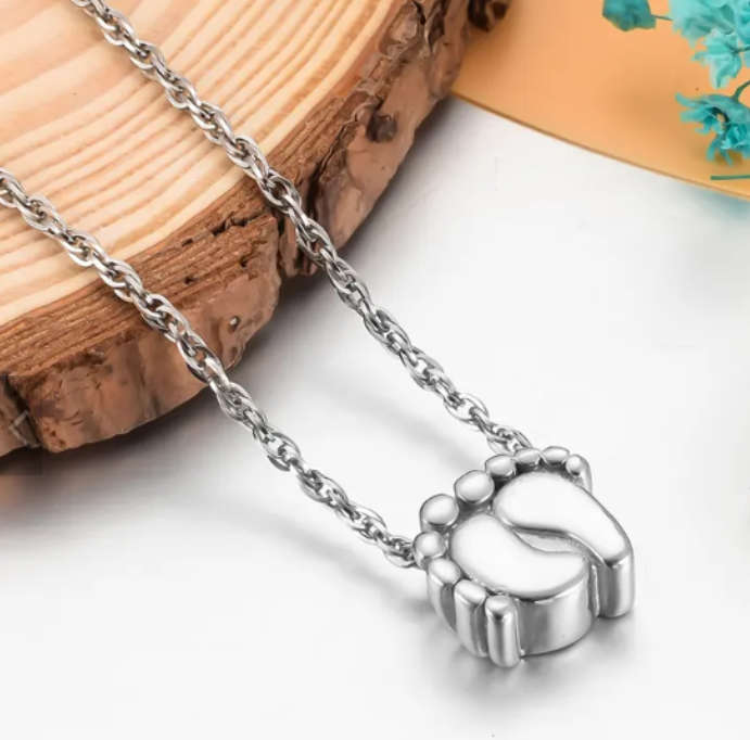 Memorial Safe Keeping Pendant - Baby Footprints