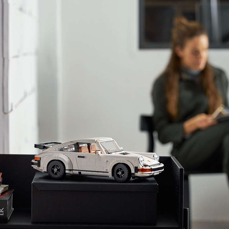 LEGO® ICONS Porsche 911 Building Kit 10295
