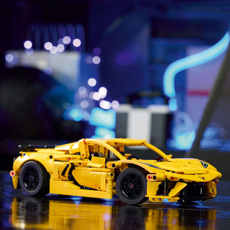 LEGO® Technic Chevrolet Corvette Stingray Car Model Kit Vehicle Toy 42205