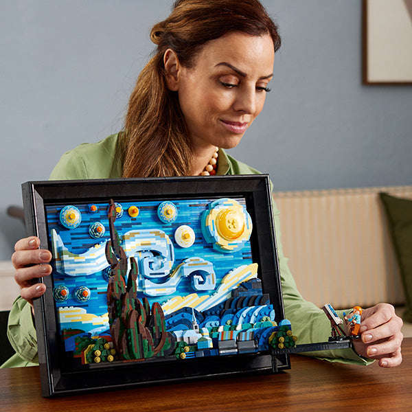 LEGO Ideas Vincent van Gogh  The Starry Night Building Kit 21333
