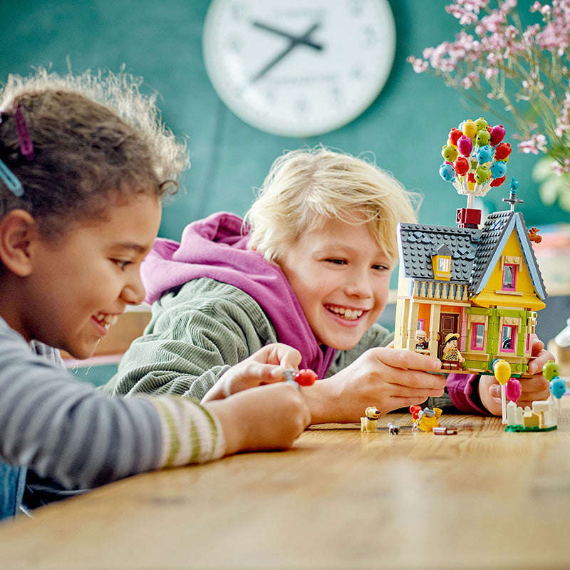 LEGO® ǀ Disney and Pixar Up House Building Toy Set 43217