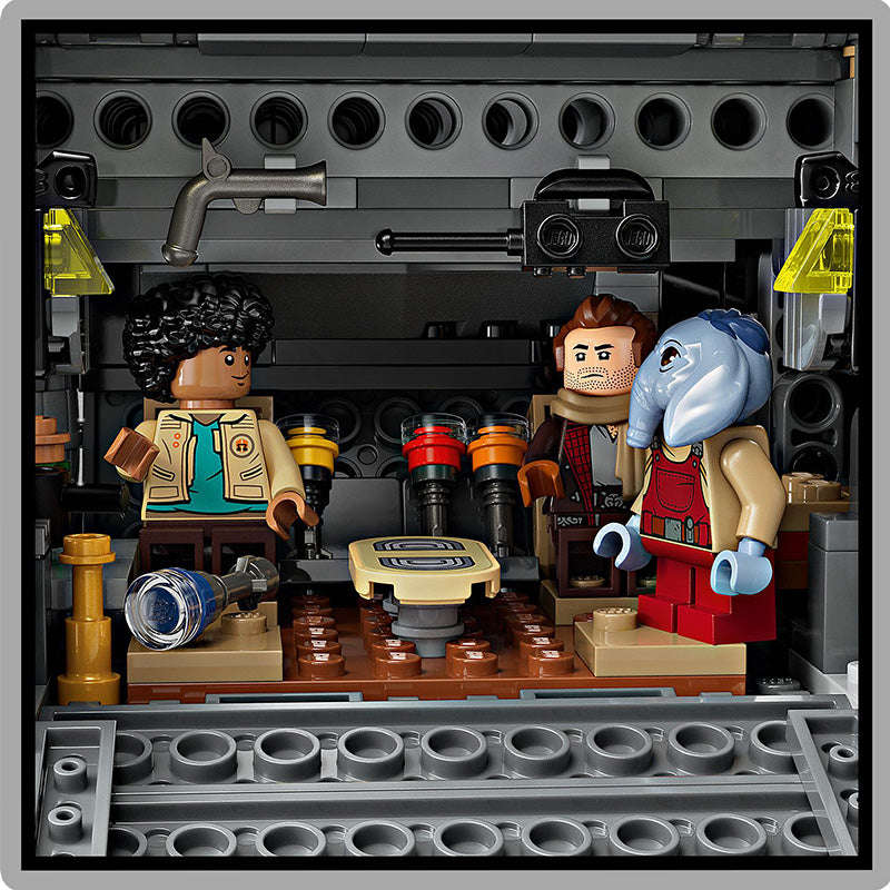 LEGO® Star Wars Skeleton Crew The Onyx Cinder Set 75374