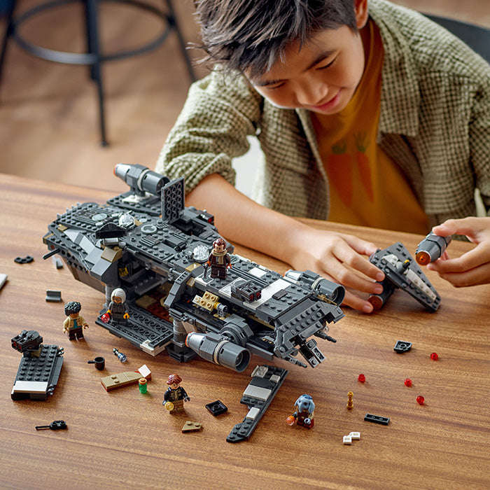 LEGO® Star Wars Skeleton Crew The Onyx Cinder Set 75374