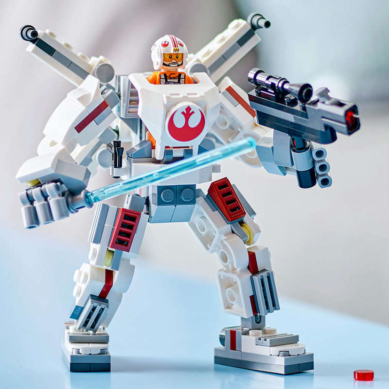LEGO® Star Wars Luke Skywalker X-Wing Mech Set 75390