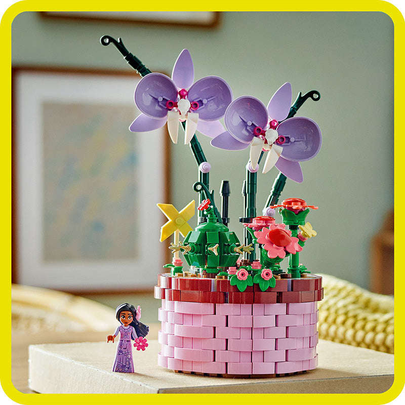 LEGO® ǀ Disney Princess Encanto Isabelas Flowerpot Set 43237