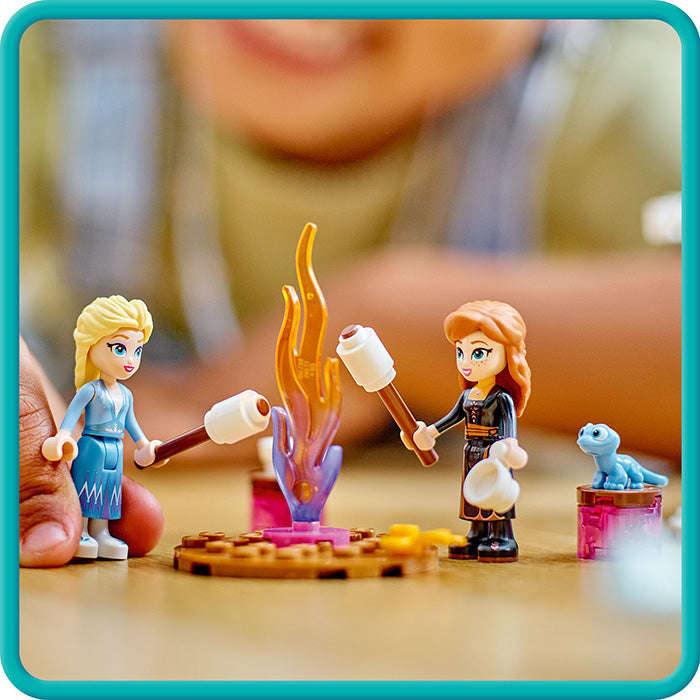 LEGO® ǀ Disney Princess Frozen Elsas Frozen Castle Set 43238