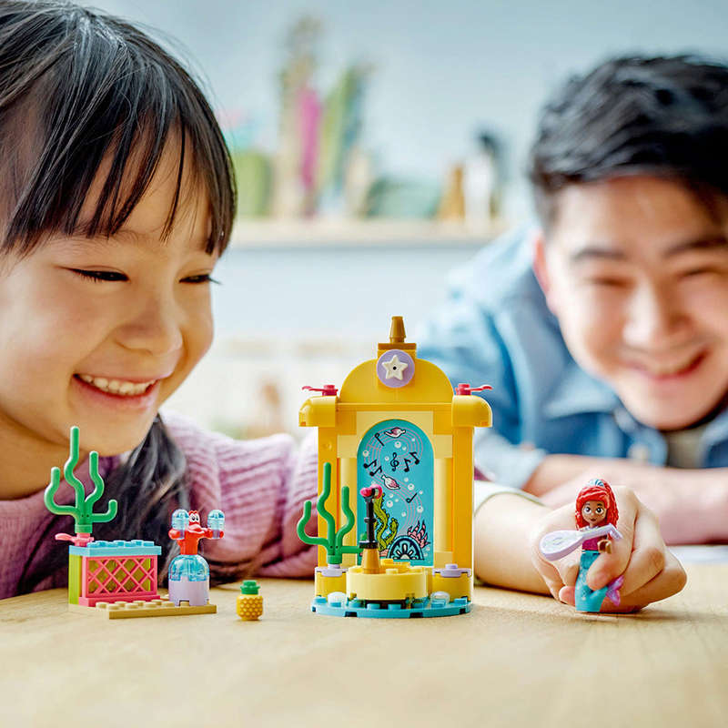 LEGO® ǀ Disney Princess Ariels Music Stage 4+ Set 43235