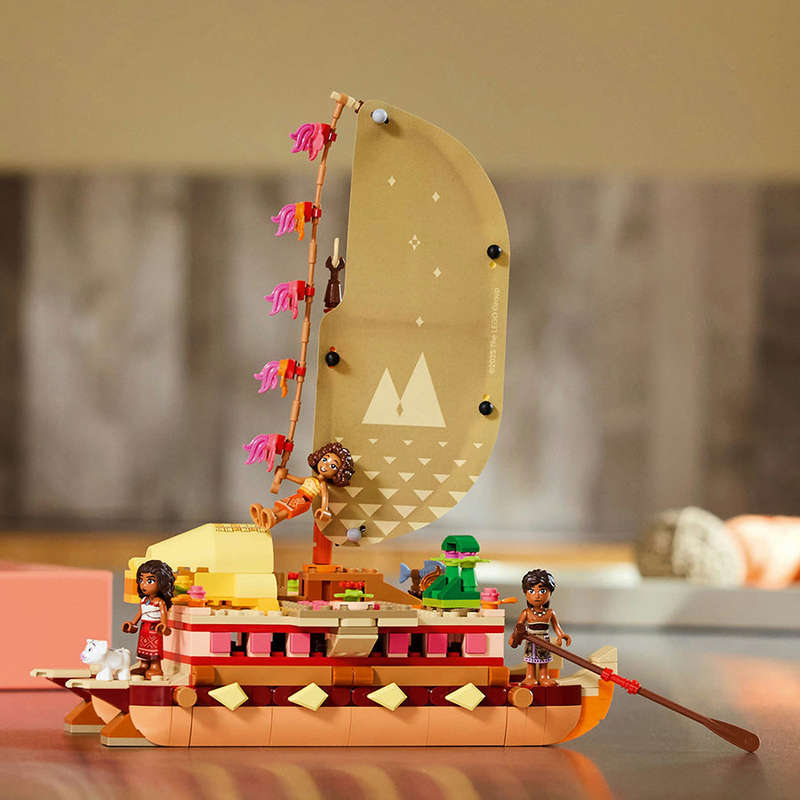 LEGO® ǀ Disney Princess Moanas Adventure Canoe Fantasy Toy Model Kit 43270