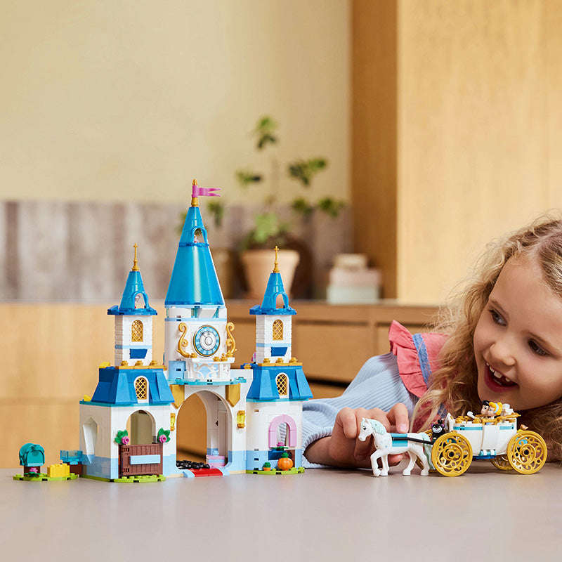 LEGO® | Disney Princess Cinderellas Castle & Horse Carriage 43275