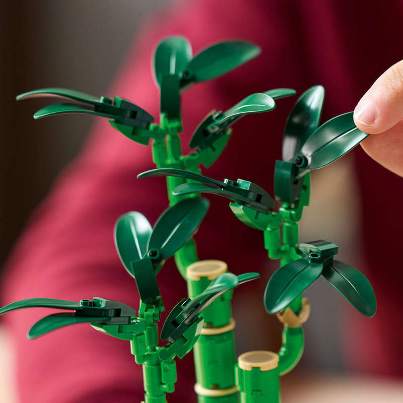 LEGO ICONS Botanicals Lucky Bamboo Plant Set 10344