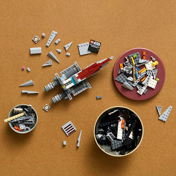 LEGO® Star Wars Acclamator-Class Assault Ship Model Set 75404