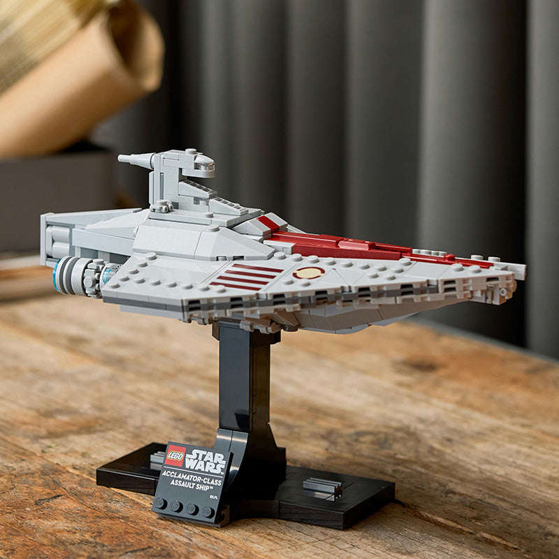 LEGO® Star Wars Acclamator-Class Assault Ship Model Set 75404